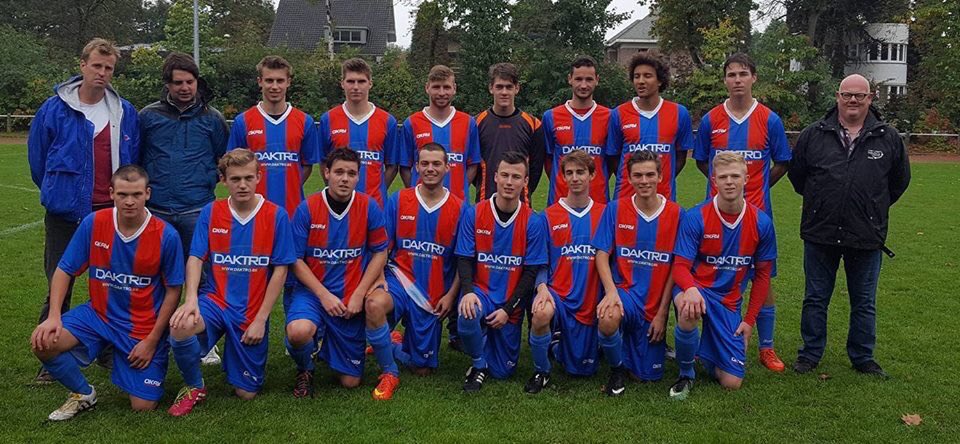 NieuwBoechout's tweet photo. NB1 speelt vanmiddag om 14.30u thuis tegen #Berkenrode...  @KVVvzw Op naar 15 punten en een steviger leidersplaats in het klassement? Alle reden om te komen supporteren dus! https://t.co/z53kKQF46b