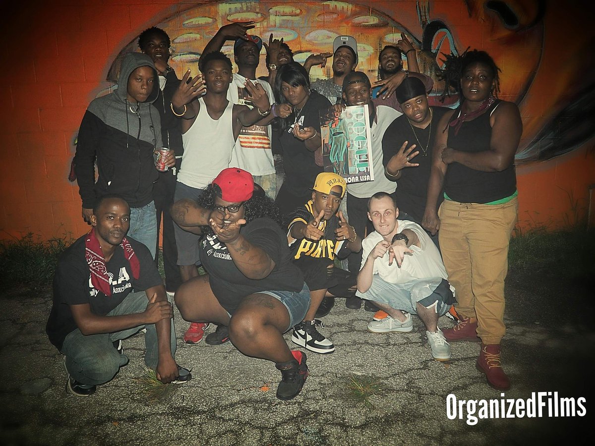 Aone3_'s tweet photo. #TheFamily #TheOrganization #TheOGang #GBA Guilty By Association Available Now LINK IN BIO! #MoneyHungry #CertifiedTrackKillas #RogueNation https://t.co/J8UpIelaVI