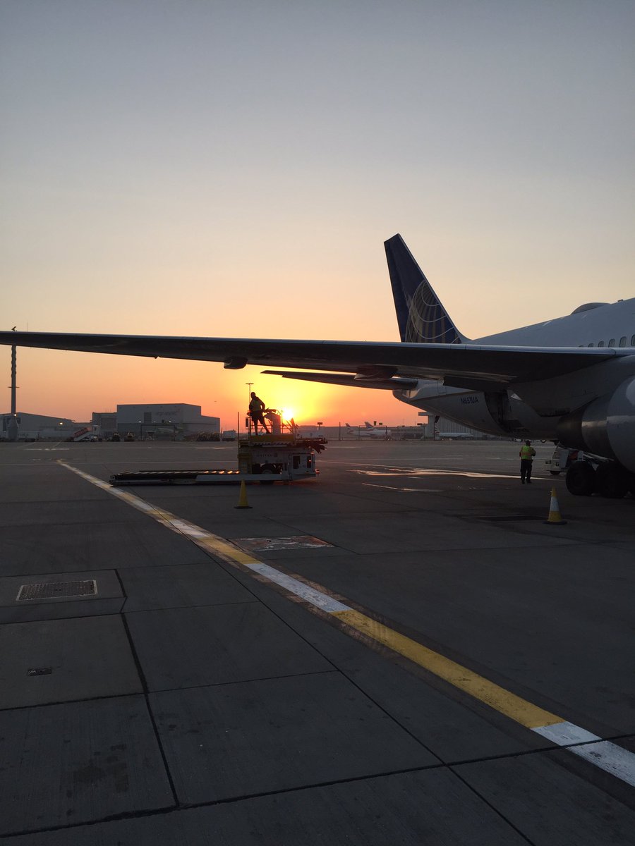 Clive Cronk (@cronk__lhr) on Twitter photo What more could you ask for - a beautiful autumn sunrise at LHR and the first two STAR flights away on time <a href="/weareunited/">We Are United</a> #beingunited What more could you ask for - a beautiful autumn sunrise at LHR and the first two STAR flights away on time <a href="/weareunited/">We Are United</a> #beingunited