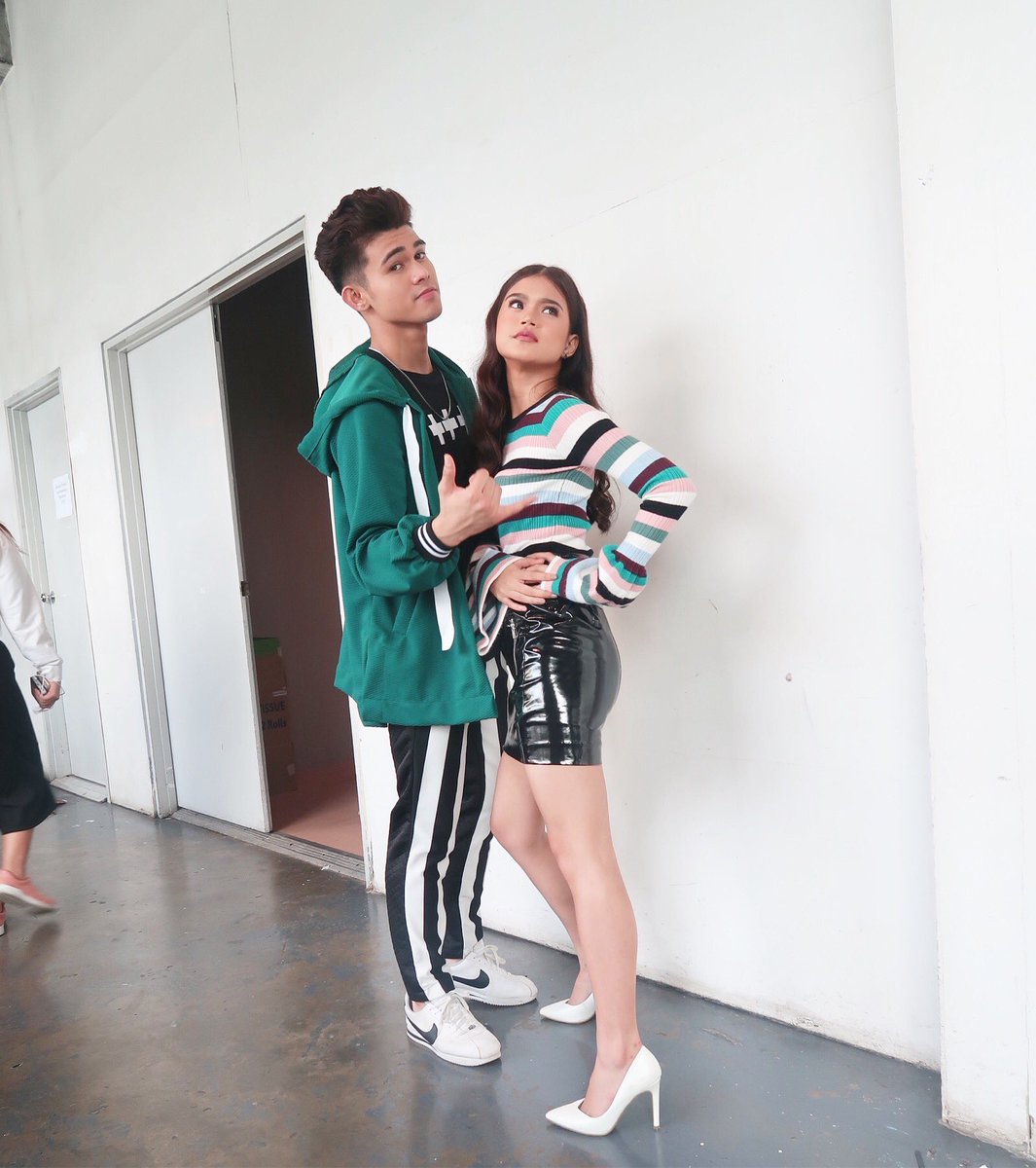 MissMarisRacal's tweet photo. Big big thank you from me and my Lodi! 💙  We love you Marnigos 💙 I know all of you are genuinely happy right now! https://t.co/rTxqybuWRs