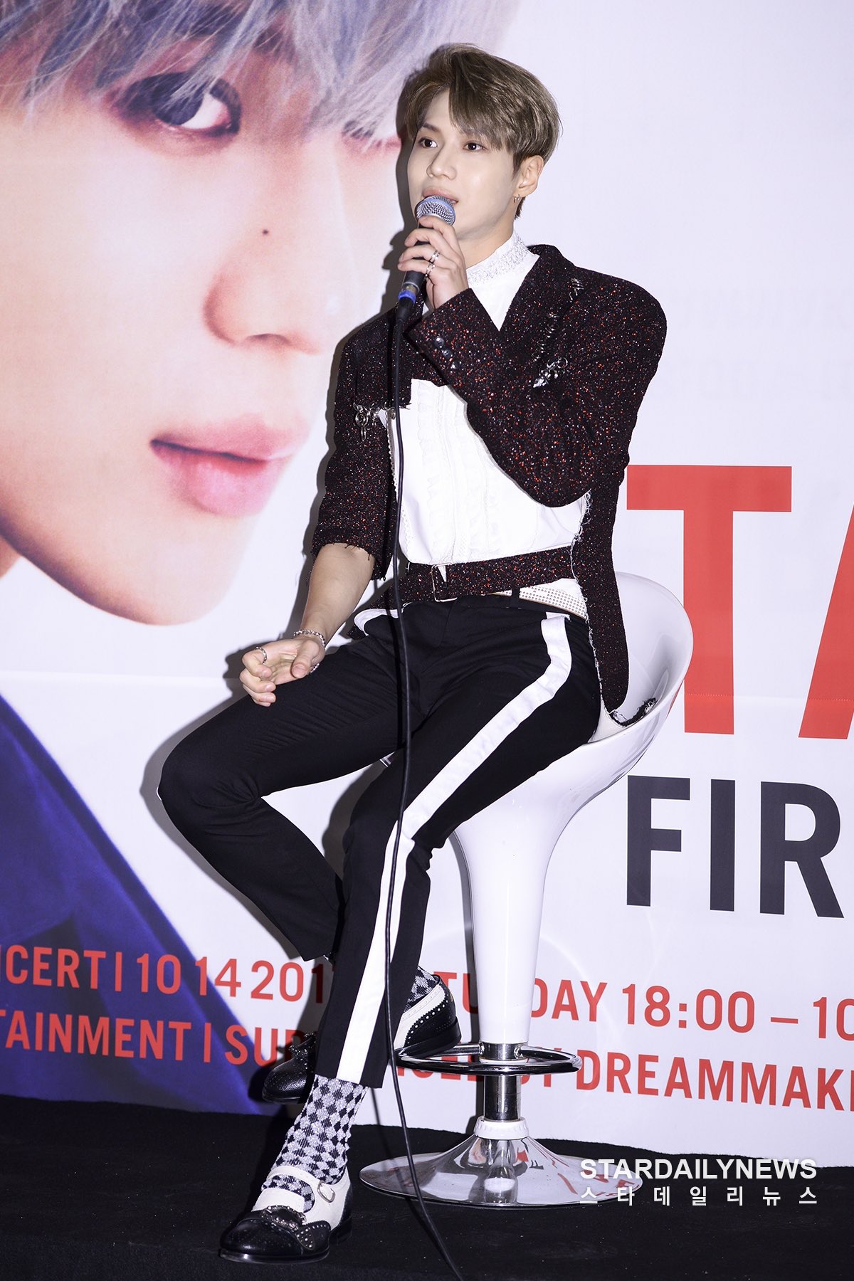 TAEMIN OFF-SICK <ON TRACK> キノビデオ TAEMIN-OFF-SICK-1024x971.jpg
