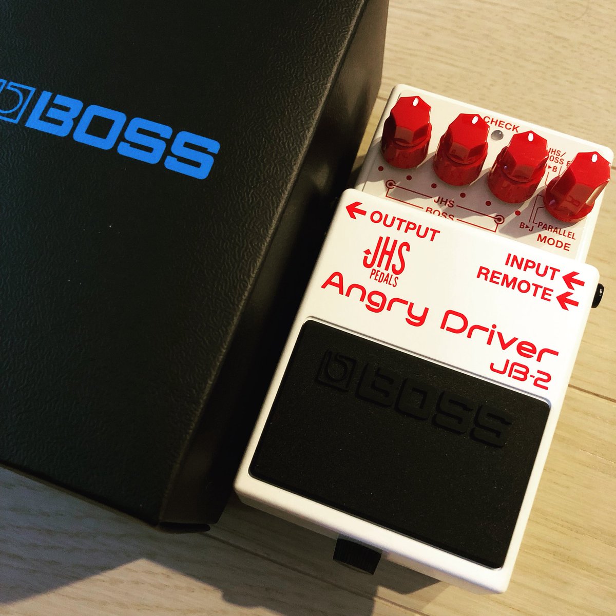 yikemu's tweet image. 試しに買ってみた。#boss #jhspedals #angrydriver #jb2