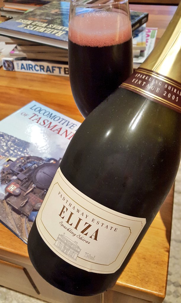 AustWineTasting's tweet photo. Padthaway Estate Eliza Sparkling Shiraz 2005 @PadthawayWine @SparklingUlly @winewankers I hear the Eliza maybe making a comeback Top gear BT https://t.co/wIQ3rU7R8j