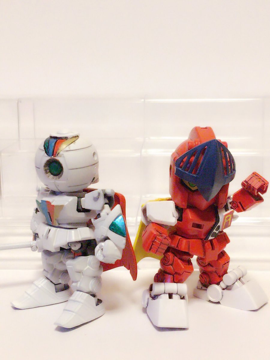 旧カジマ 白い球人 ビッグワン 神出鬼没かつ変装の名人で 白い球人 の異名をとる 性格はキザそのものな最強のボール ゴレンジャーのアカガンダム 宇宙海賊騎士キャプテンレッドとともにmsスーパー戦隊のリーダー格として活躍している Ms