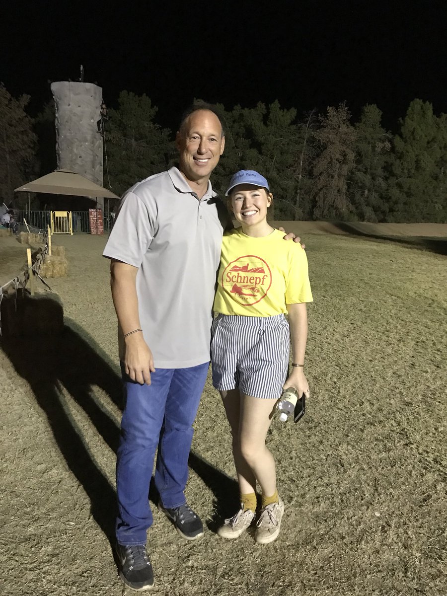 Luisgonzo20's tweet photo. Thx @Schnepf_Farms for a great family night! The spooky train ride🤡 &amp; The Outbreak Zombie Paintball Experience was awesome!! Gotta do it! https://t.co/WRGDTlNlDQ
