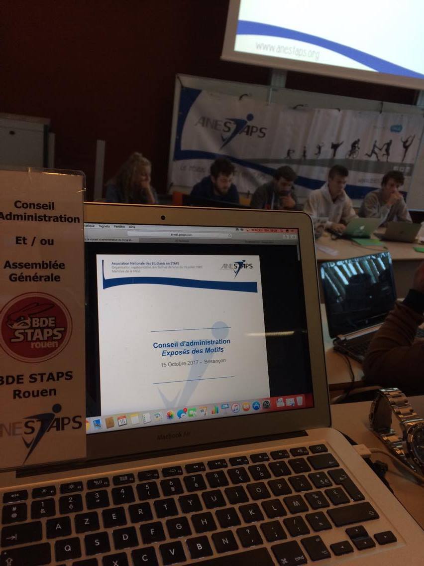 BDEStaps_Rouen's tweet photo. Le BDE STAPS Rouen est présent pour le premier Conseil d'Administration du mandat de la nouvelle équipe de l' @ANESTAPS https://t.co/mN8jIc2ChS