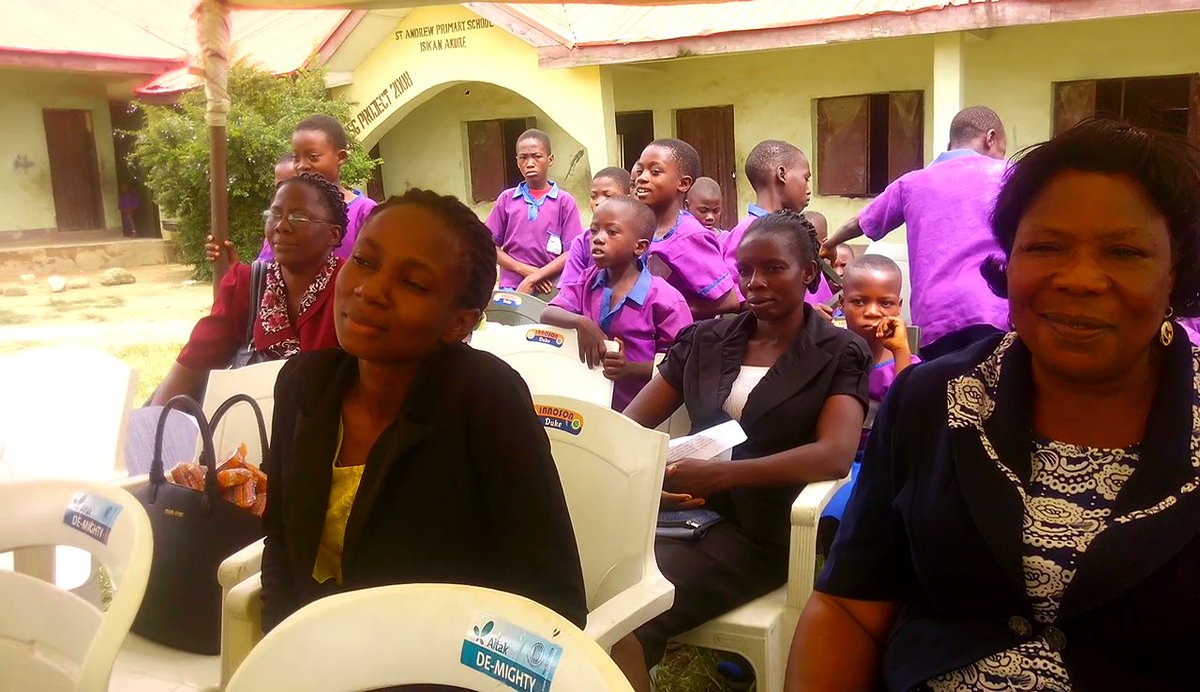 ajose_jeremiah's tweet image. @EnactusFuta young vibrant minds prioritize basic education through #projectTREE,our adopted school is in Akure, #supportus with 10computers