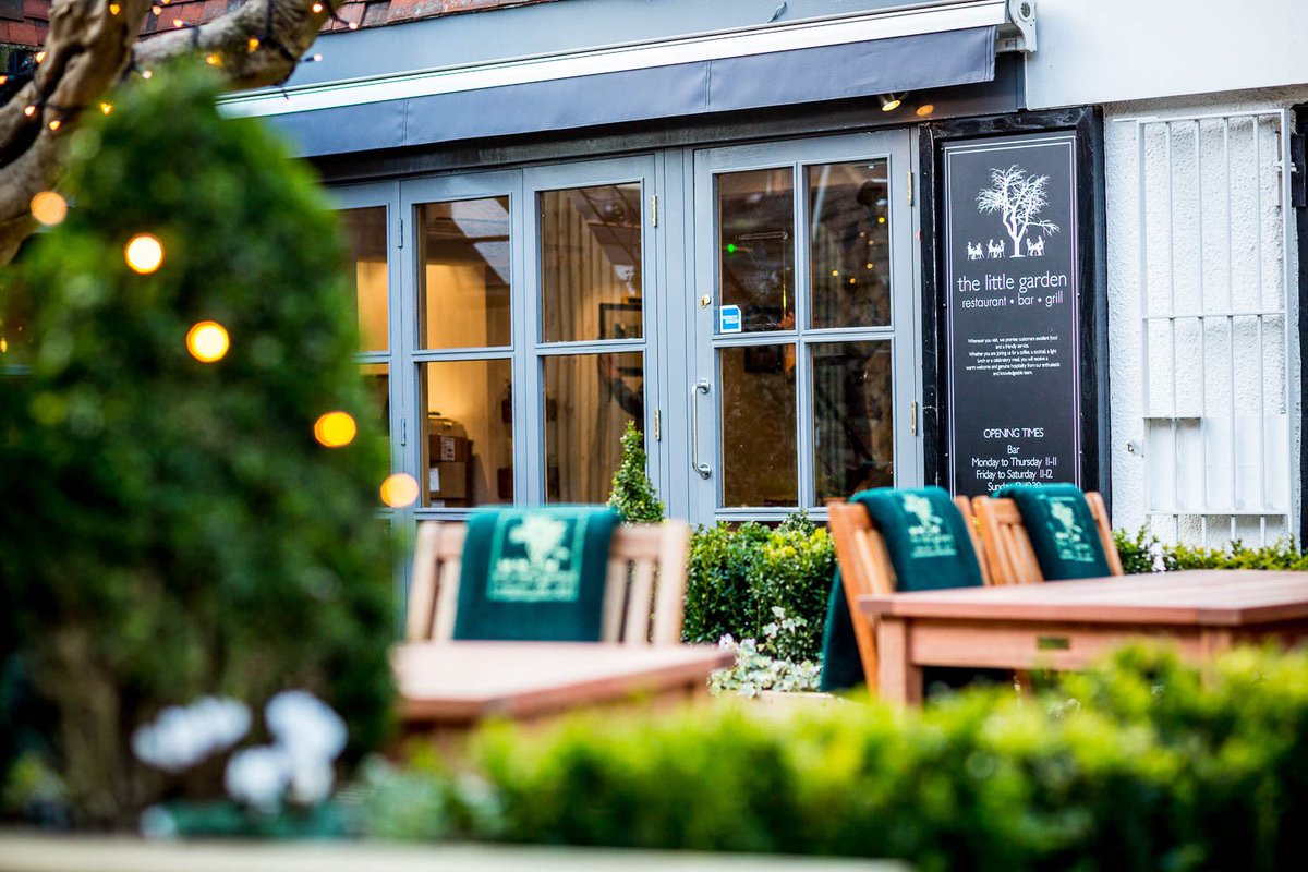 GeorgeChipstead's tweet photo. Our sister restaurant @littlegarden7 launches its Sunday roast menu today, same quality lunch, uniquely stylish setting #choiceschoices https://t.co/0XTYDoYLCu