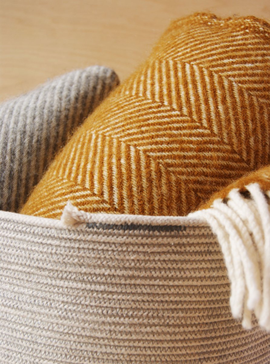 modernmakersHH's tweet photo. It’s the last #IndepedentBathMarket today and we’ll be bringing our new range of XL rope vessels! Come and find us with your @pixieapp https://t.co/yUUrPUVbYr