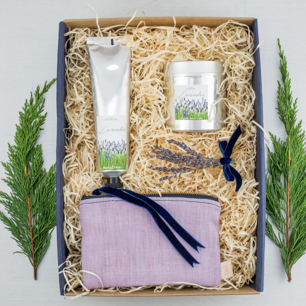 evebox_'s tweet photo. Meet Lily £35 She's a gorgeous treat full of beautiful lavender gifts! A luxurious hand cream, a gorgeous tin candle &amp; a perfect coin purse. https://t.co/p9X2BKpZbZ