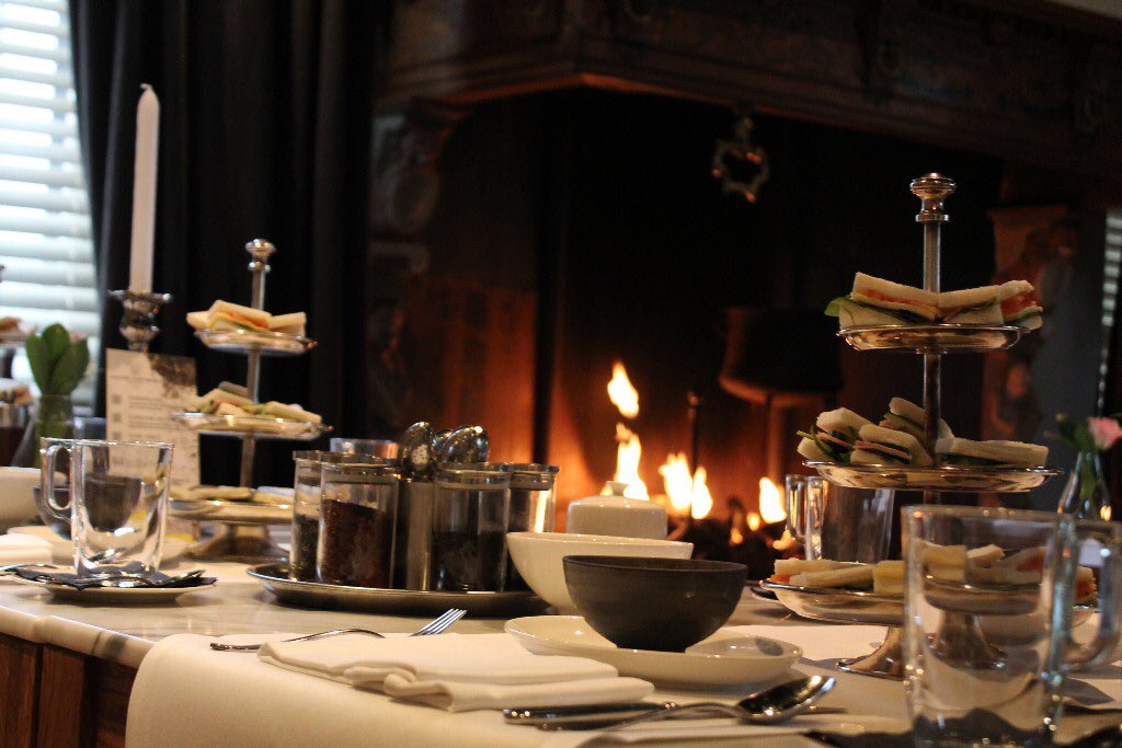 CharmingDeals's tweet photo. High Tea Deluxe bij Kasteel Coevorden! De High Tea
Je wordt gastvrij ontvangen in een heus… https://t.co/QZk739zOZz https://t.co/0IPHdzvWHj