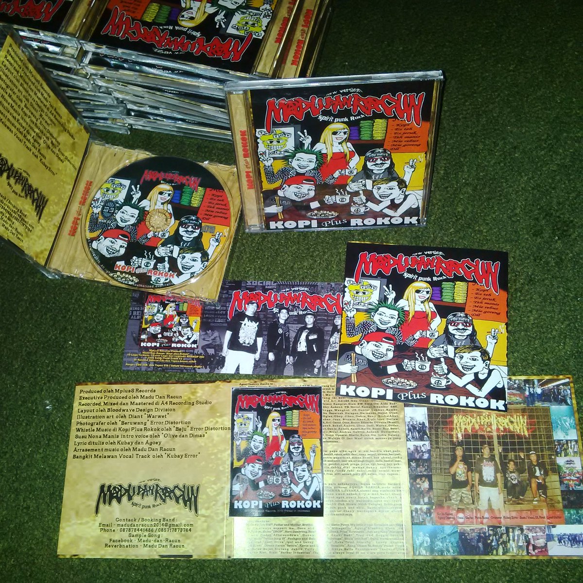 Sudah beredar cd album 2nd Madu dan Racun 'kopi plus rokok' dengan harga 45ribu saja..berisikan 12 lagu..info : 2b3987cc / wa : 081282432164
