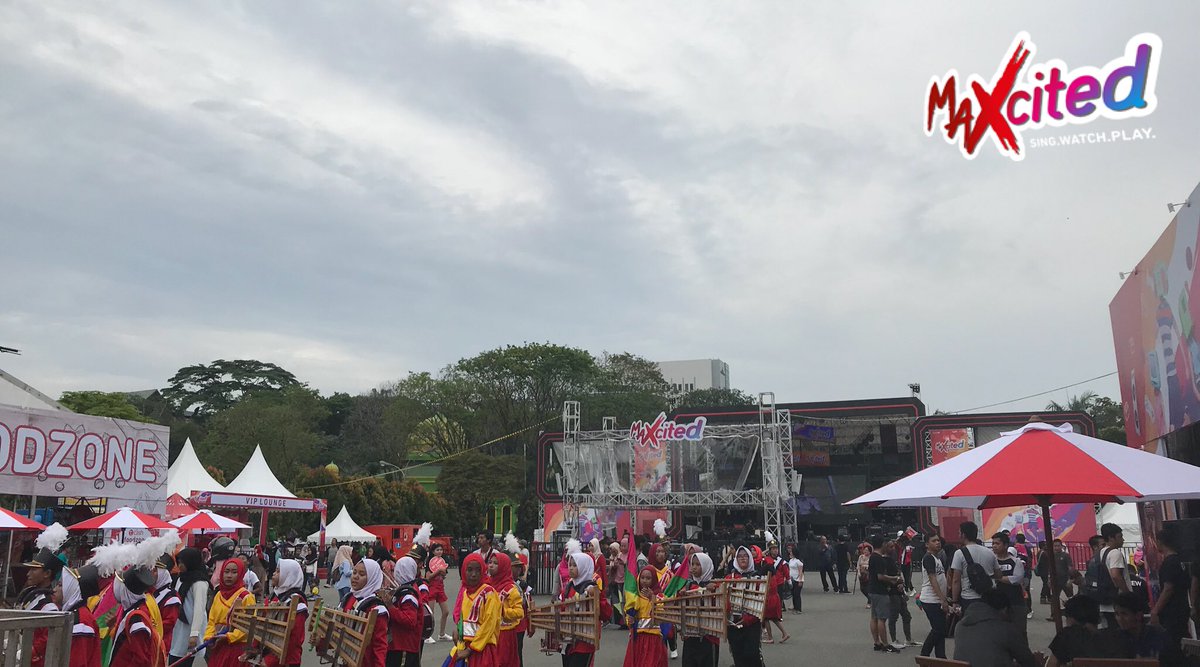 Hari ke 2 #MAXcited2017 Samarinda! Yuk datang dan lihat keseruannya di Gor Segiri akan ada penampilan dari <a href="/nidji/">NIDJI</a> dan <a href="/JamrudBand/">JAMRUD BAND</a> lho!