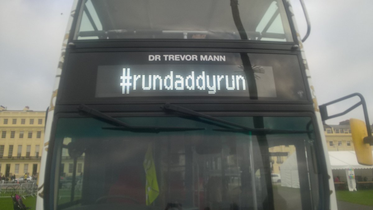 AccessBuses's tweet photo. One little girl has a very special message for her daddy today on the front of @BrightonHoveBus . Hes running in @TheBright10 . #rundaddyrun https://t.co/9q1UTgQcUz