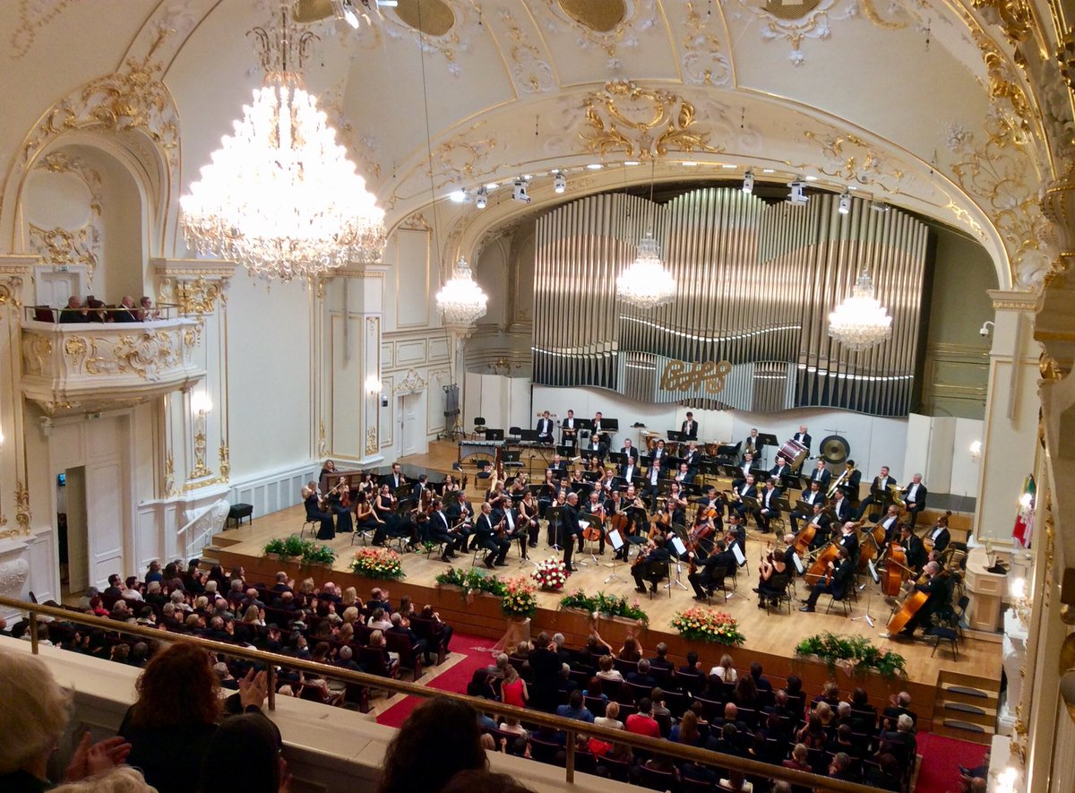 dadikova1's tweet photo. Bratislava Music Fesival @mariinskyen @ValeryGergiev Great evening https://t.co/dLDBGBPFTy