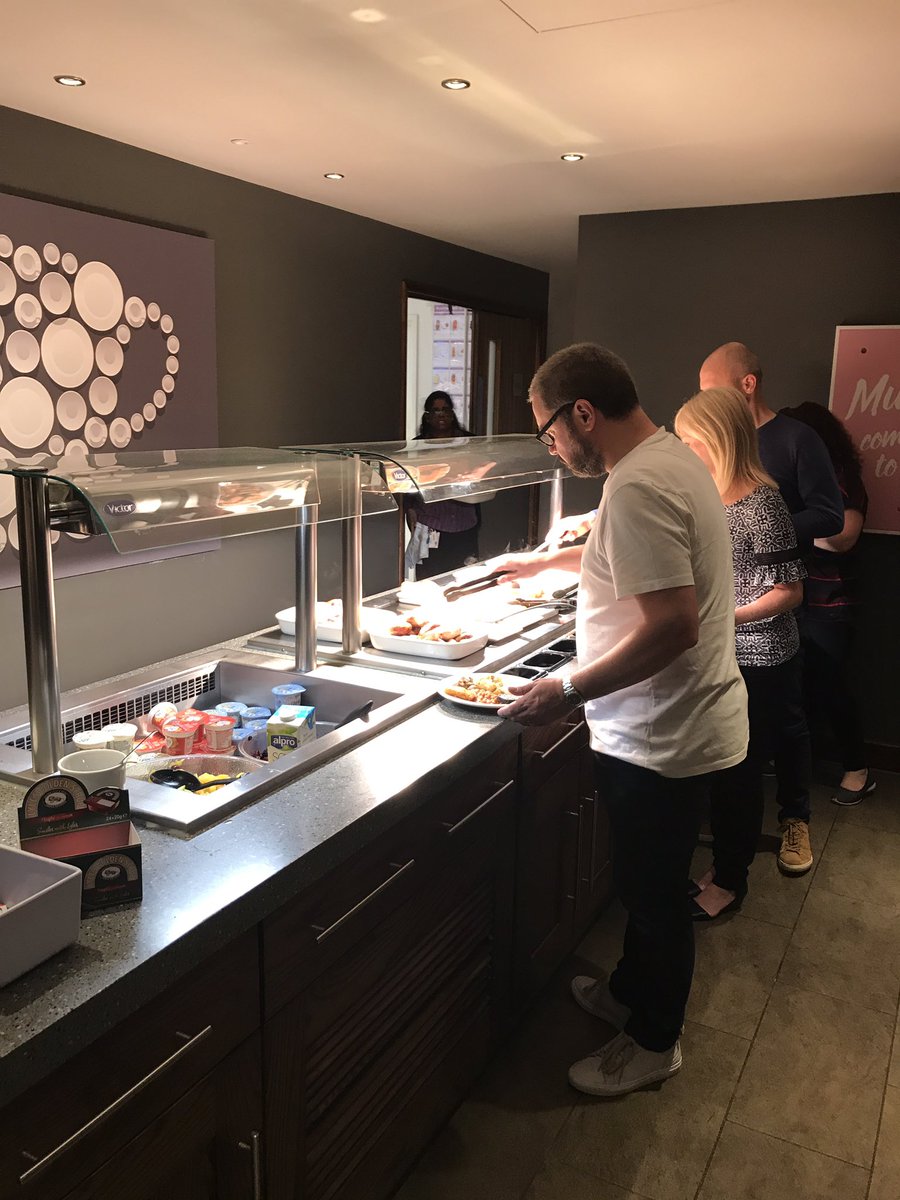 Great to see guests loving #BBF at Blackfriars on busy Sunday @R4chelMcKeeman <a href="/LAhMostloved/">LAhMostloved</a>