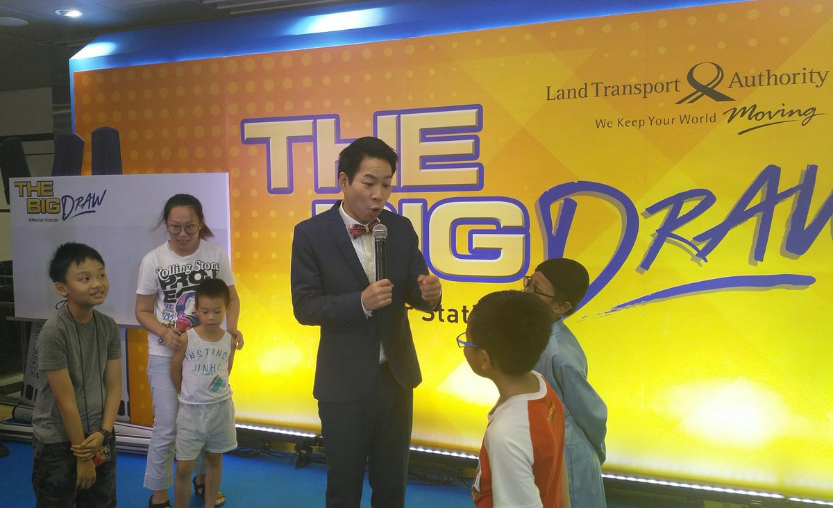 kuekj's tweet photo. #DTL3OpenHouse I didn't see #ArtInTransit that attracted me at #Mattar but having @chuaenlai host is never a dull Mattar. #badumtss https://t.co/BjAENOeeP8
