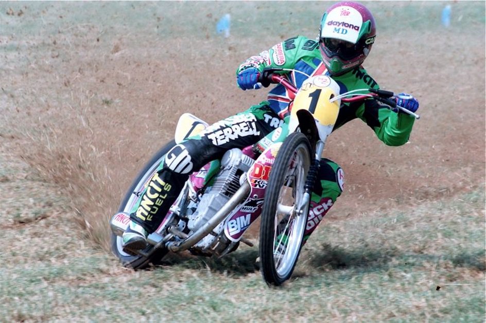 Upright Speedway tweet media