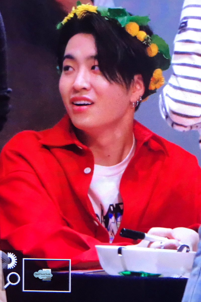 ChoiChooChoo917's tweet photo. #갓세븐 #GOT7 #Youngjae #영재 #Ars
171015 신촌팬싸 https://t.co/kO2MzHHJpR