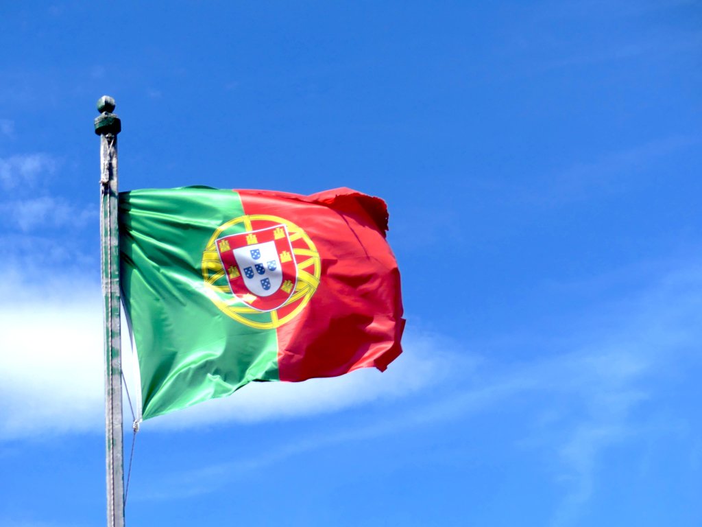 JulieSimonPro_'s tweet photo. Bem-vindo 🇵🇹 https://t.co/bEF3J1xWgB https://t.co/hOojUz3uDF