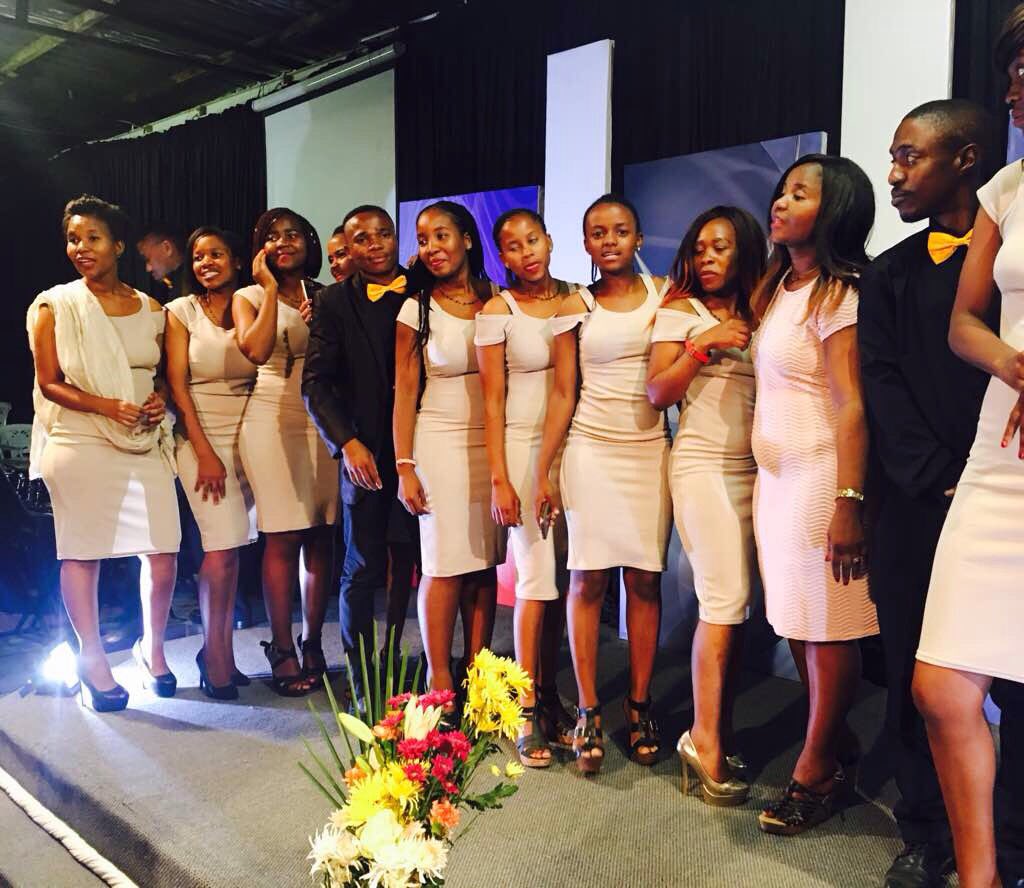 CeMochudi's tweet photo. Our Ever blazing choir https://t.co/3ZAjkRyLRb