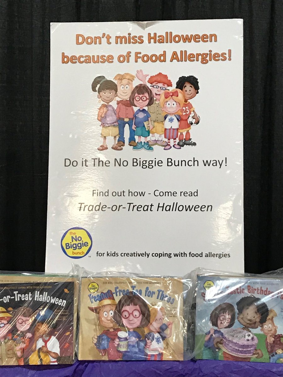 NoBiggieBunch's tweet photo. Ready for Day2 @gfafexpo https://t.co/hDwZHnmxui