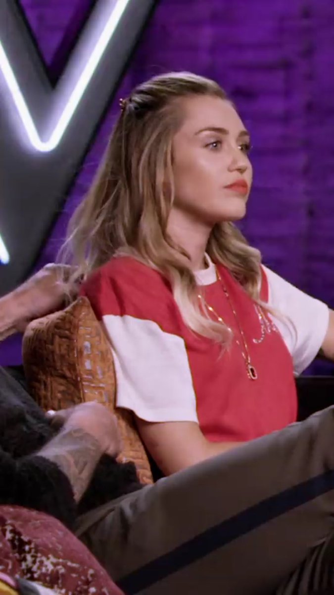 purfectqueen's tweet photo. "You're such a child." - Miley to Adam after he pulled her hair https://t.co/pfqRWwvjj1
