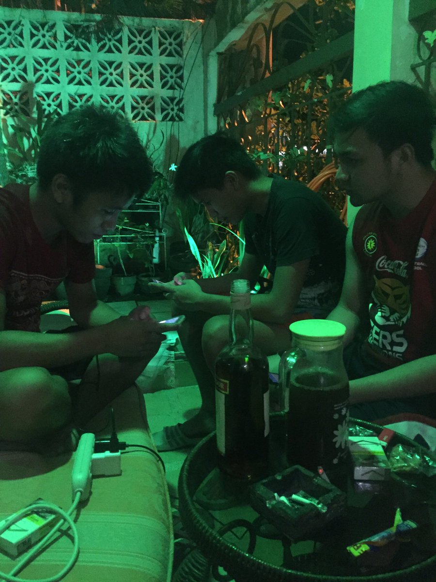 jblascuna's tweet photo. Mga bwisita. Bawal nga ako uminom ehh 😡😡 #supriseattack https://t.co/6bsQXgSrv7
