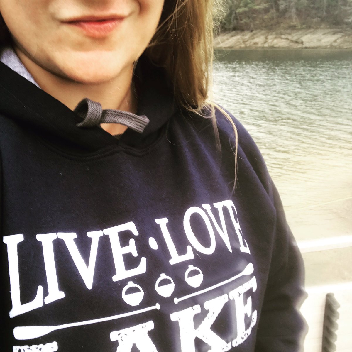 LiveLoveLakeCo's tweet photo. Fall mornings on the lake call for a good hoodie 😏👍🏼 get yours today at https://t.co/bYFjqVZcRH #LiveLoveLakeCo #LakeCamping #NorrisLake https://t.co/JU7I9TKEzL
