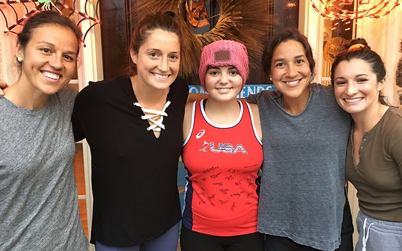 USAFieldHockey's tweet photo. Inspired by Positivity, USWNT Athletes are #IzziStrong 🏑💛 https://t.co/Rr1Jf6Sav2 https://t.co/eKF8pSU5CC