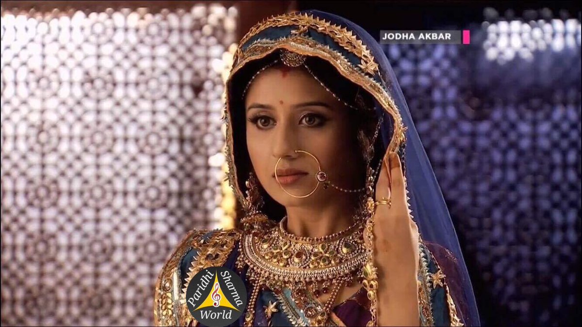 ParidhiSharma_World tweet media