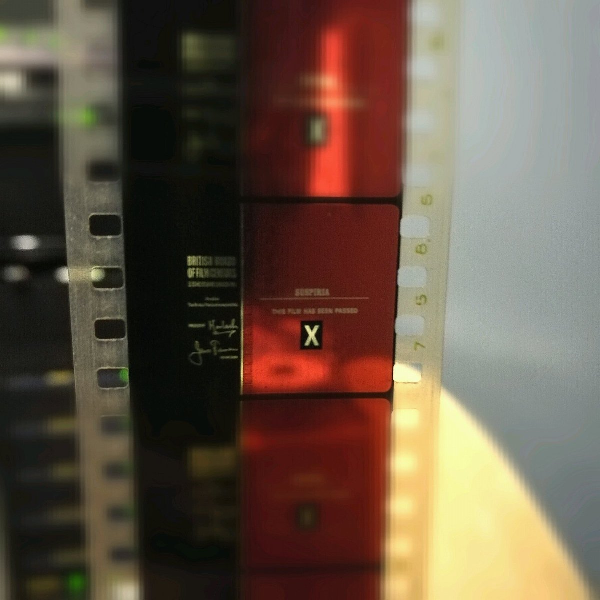 CigaretteBurns_'s tweet photo. Here's something you don't see every day. My eyes &amp; ears still hurt. #technicolor #4trackmag #xcert #35mm #Suspiria https://t.co/zIIYaSy18e
