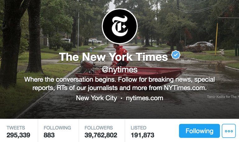 gijnRu's tweet photo. Журналистам стоит взять на вооружение:@nytimes издал инструкции для сотрудников по поведению в соцсетях https://t.co/SIf9buOsRh #SocialMedia https://t.co/QxlWGMB6L3