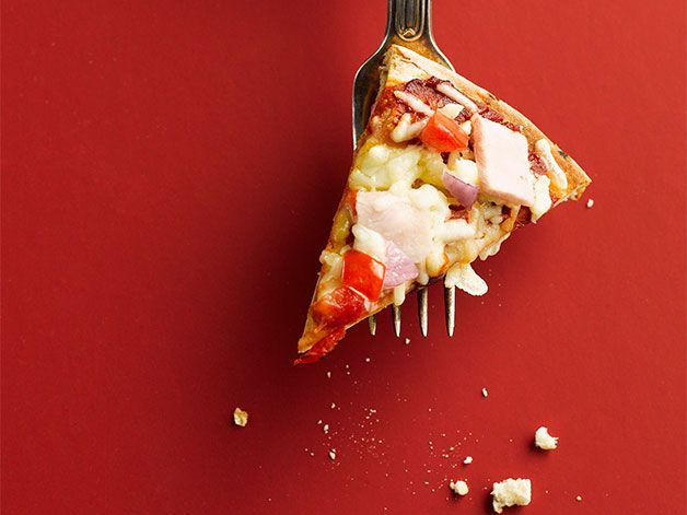 MensHealthUK's tweet photo. THIS is why a cheat day won't actually boost your metabolism  https://t.co/Oi4WstZKRX https://t.co/gFjILy2rAV