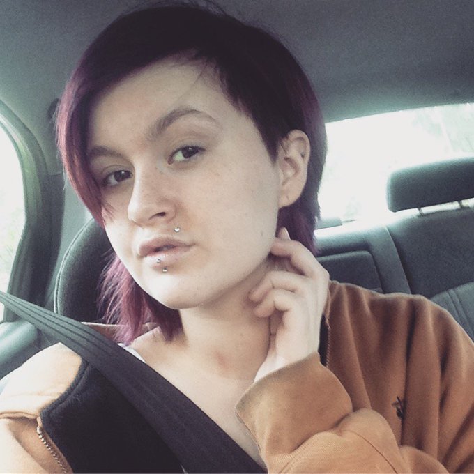 New hair, I think I'll cam in an hour or so https://t.co/He3qw1SmF2<a href="/tag/onlyfans"class="tags"><span>#onlyfans</span></a><a href="/tag/mfcshare"class="tags"><span>#mfcshare</span></a>