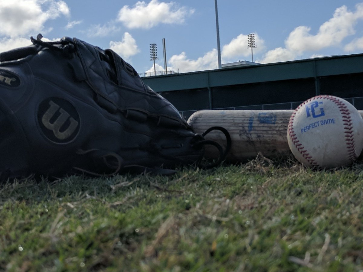 Robaugh31's tweet photo. #TeamPowerNet
@PerfectGameUSA @PowernetInc https://t.co/Nny7BBgccb