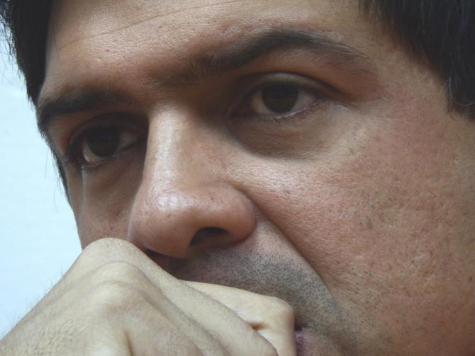 ConElMazoDando's tweet photo. ¡Pillado infraganti! En video Ocariz confesó cómo compra votos a diestra y siniestra - https://t.co/BEEg06lziI https://t.co/rCVnRRCUgj |
