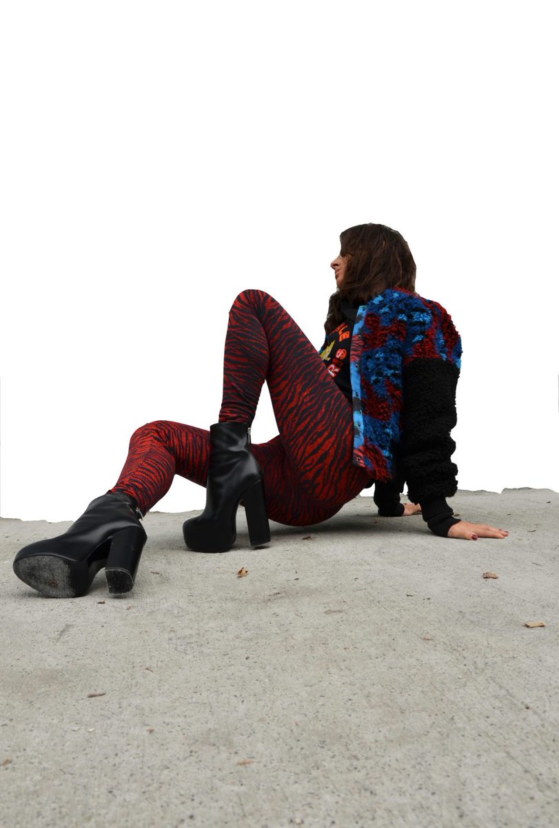 NILL_IN's tweet photo. Kenzo X Hm X Nil 2 https://t.co/J6nz7VAHxF https://t.co/GL2PilPcH8
