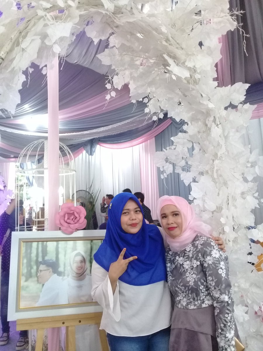 1st_siwon407's tweet photo. Happy Wedding Nina &amp; Adhi.. 
#Longlast #Weddingdream #FlowerEverywhere #LikeFlowers https://t.co/EuHcriLBop