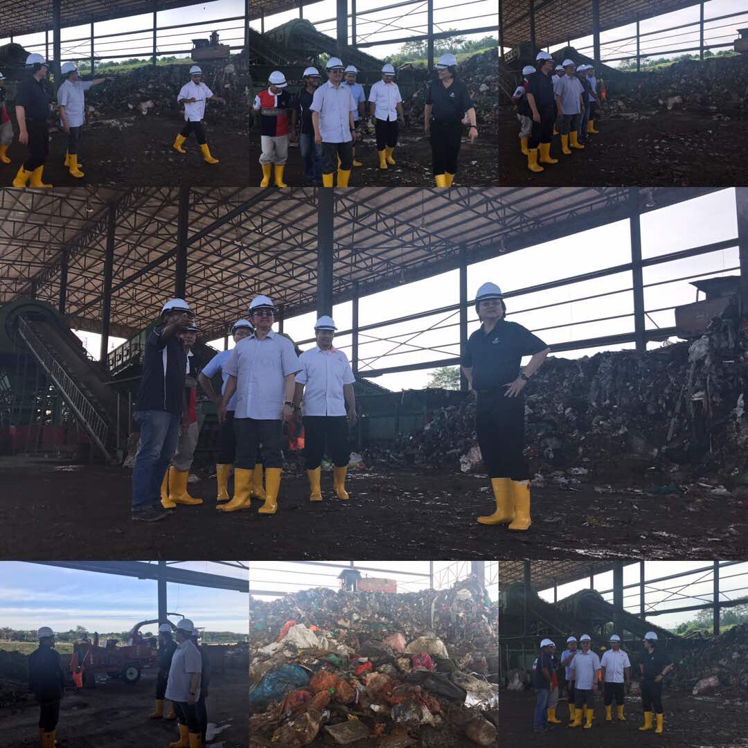 kpkt_gov's tweet photo. Di hujung minggu DKSU @DMM064 sempat turun padang projek PPR &amp; pelupusan sampah di Melaka hari ini💪🏻💪🏻💪🏻 https://t.co/aDOR73DAsB
