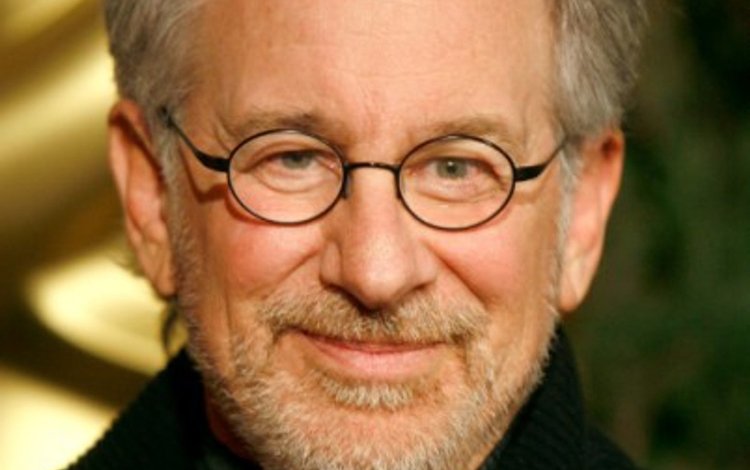 PRODU's tweet photo. .@Apple llegó a acuerdo con #StevenSpielberg para relanzar #AmazingStories https://t.co/XN2QFpJMt8 #PRODUesLATELE https://t.co/s8o08rvvlO