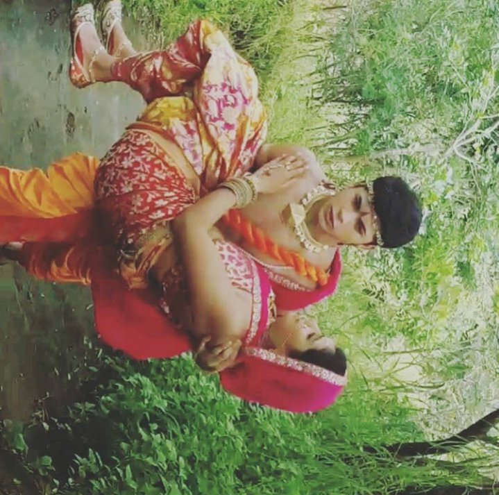 😯😯😨Sid u actually carry dharma (Prerna )😟wo bhi 200 stairs😨😓😥wht a dedication👌hardwork nvr go waste.u hv great future✌❤   
#ChandraNandni