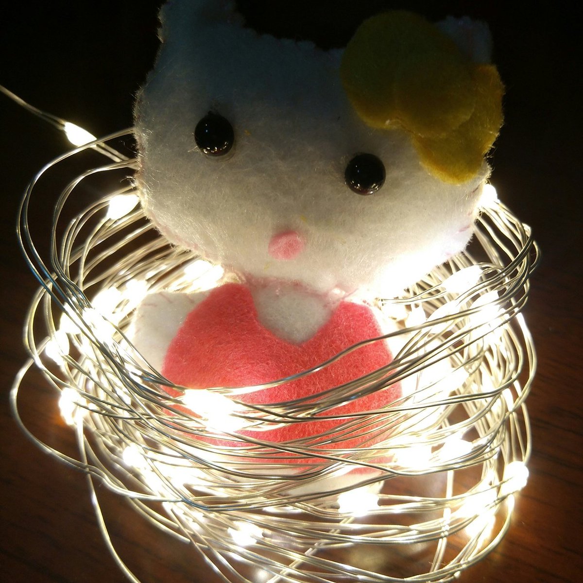 nbakilight's tweet image. hand made #HelloKitty #copperwirestring #ledfairystring #starryfairystring #stringlights #Akilight