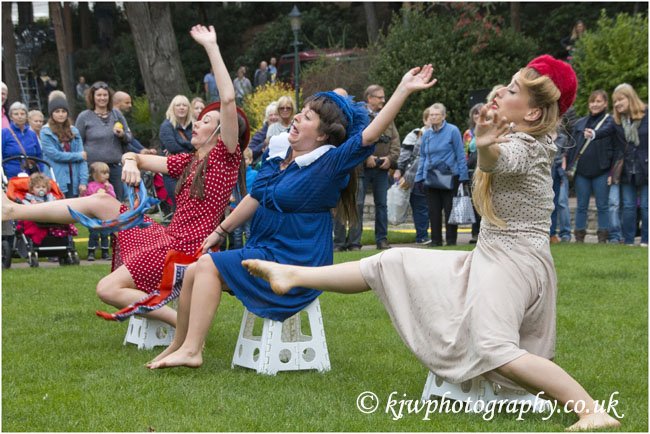 kjwphotography (@kjwphotos) on Twitter photo The great Kitsch & Sync <a href="/artsbythesea/">Arts by the Sea Fest</a> #Bournemouth <a href="/KitschnSync1/">Kitsch & Sync</a> <a href="/Bournemouthecho/">Bournemouth Echo</a> 😀 The great Kitsch & Sync <a href="/artsbythesea/">Arts by the Sea Fest</a> #Bournemouth <a href="/KitschnSync1/">Kitsch & Sync</a> <a href="/Bournemouthecho/">Bournemouth Echo</a> 😀