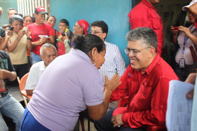 JauaMiranda's tweet photo. EL CAMINO ES LARGO https://t.co/toT6qfFmx0 Dice la sabiduría popular que mejor es echar para adelante,porque para atrás es más lejos.A VOTAR https://t.co/JKMUk97NIM