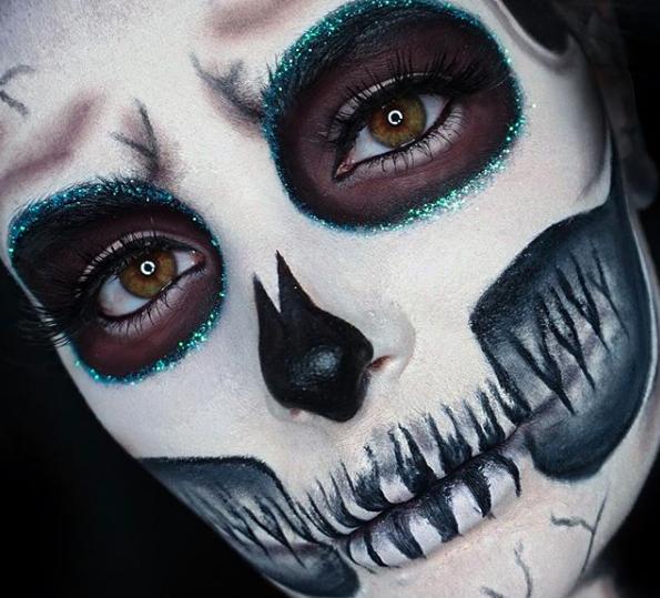 Illamasqua's tweet photo. How much do we love this? A skele-TON! 

@harriet_jarvis uses #Halloween must-have Skin Base Foundation 01 for this creation 💀 https://t.co/MnRNJjmDNi