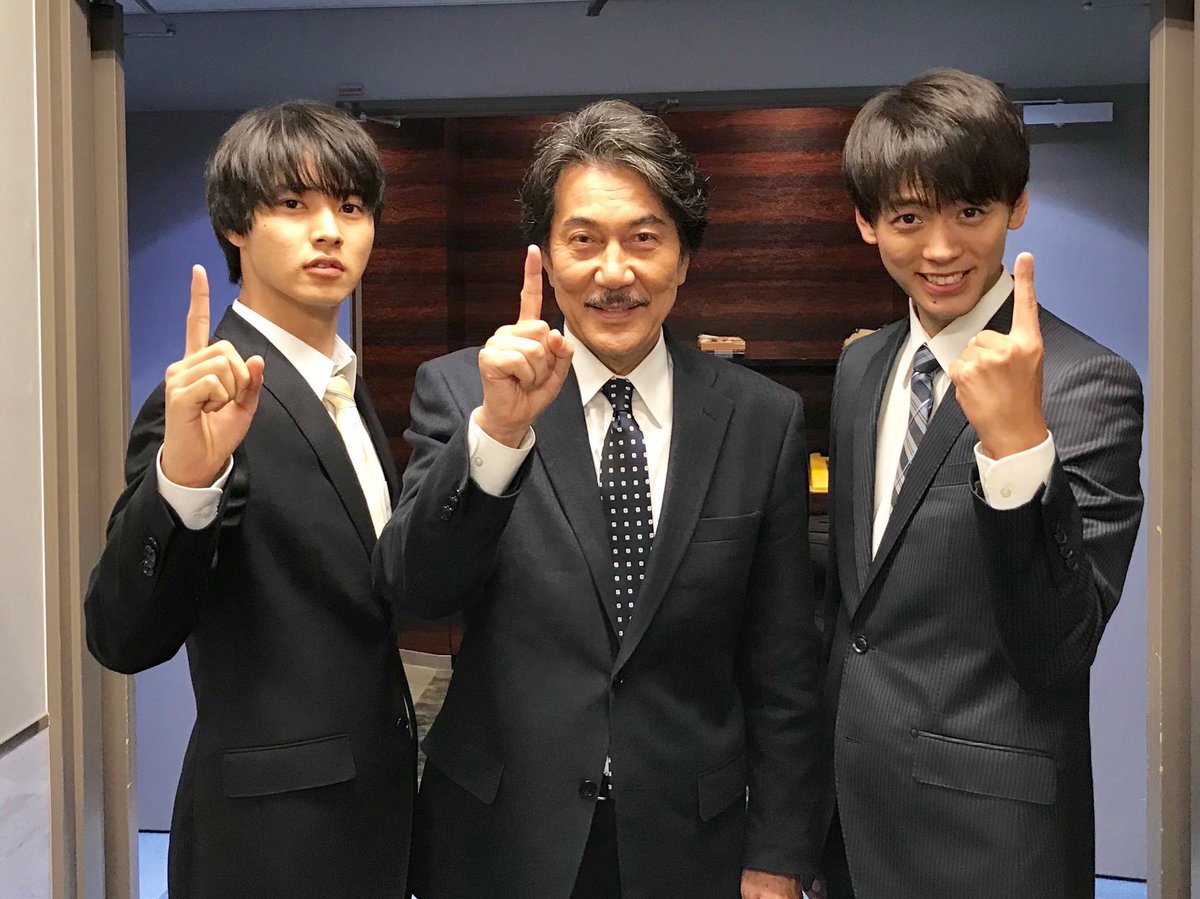 097_knts's tweet photo. この山﨑氏がトゥースしてるようにしか見えない件☝🏼️

あと30分で始まる陸王✨✨ https://t.co/ns4ohwlVQ9