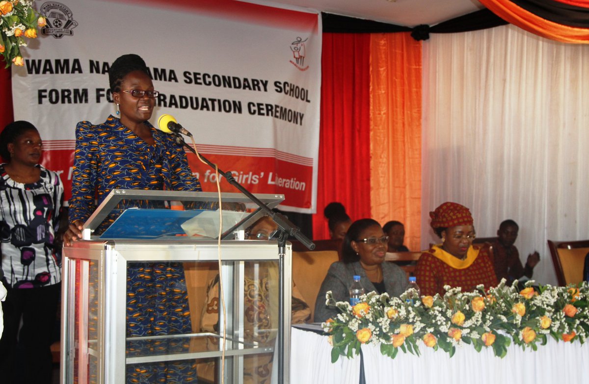 bunge_tz's tweet photo. Naibu Spika @TuliaAckson Mgeni Rasmi katika mahafali ya Kidato cha 4 Shule ya Sekondari ya WAMA NAKAYAMA iliyopo Wilayani Kibiti, Pwani. https://t.co/EL99nSKeEe