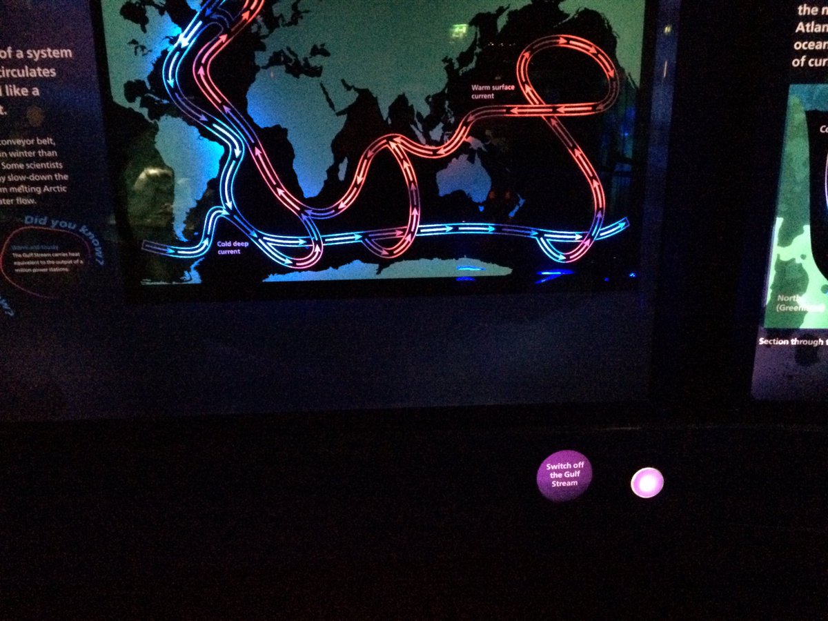 arrobinson2014's tweet image. That would be extremely irresponsible #DontPressTheButton