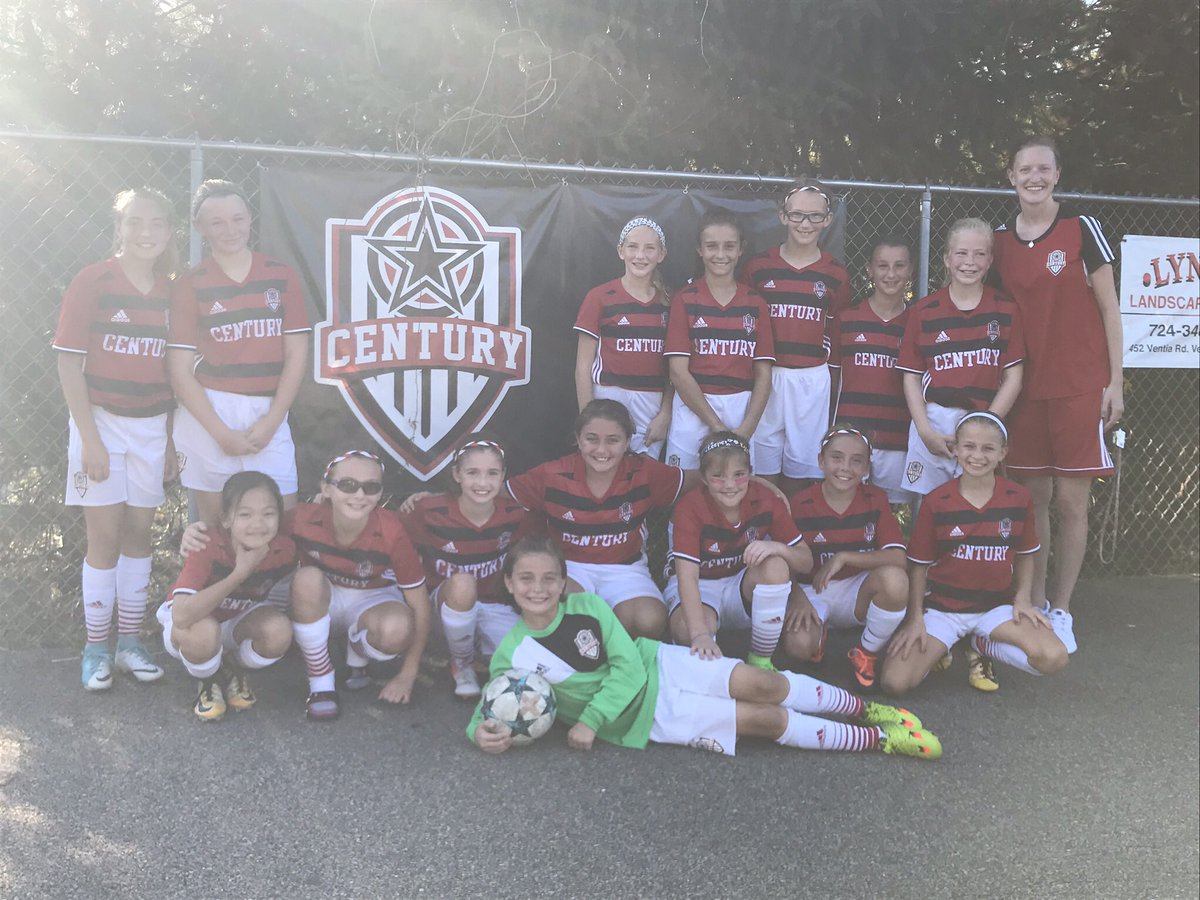century_G_06Red's tweet photo. 2-0 Win over Foothills && 7-0 Win over Empire United Rochester! #teamwork #noIinteam #hardworkingpaysoff @CenturyV_FC @century_G_06Red https://t.co/85udjIVQa8